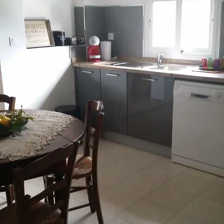 Ferienhaus Lucia *